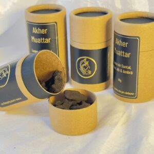 Akher Muattar - Lemn de Santal, Mosc alb & Ambră - 10g