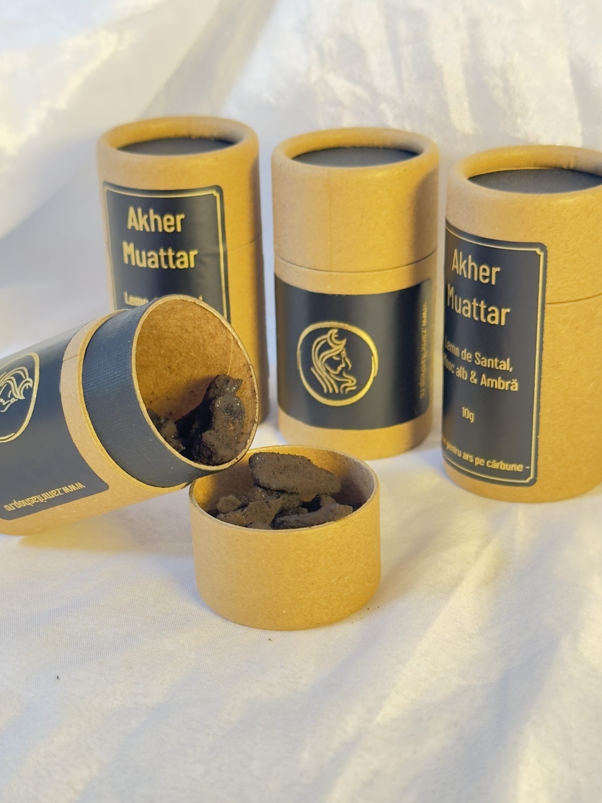 Akher Muattar - Lemn de Santal, Mosc alb & Ambră - 10g