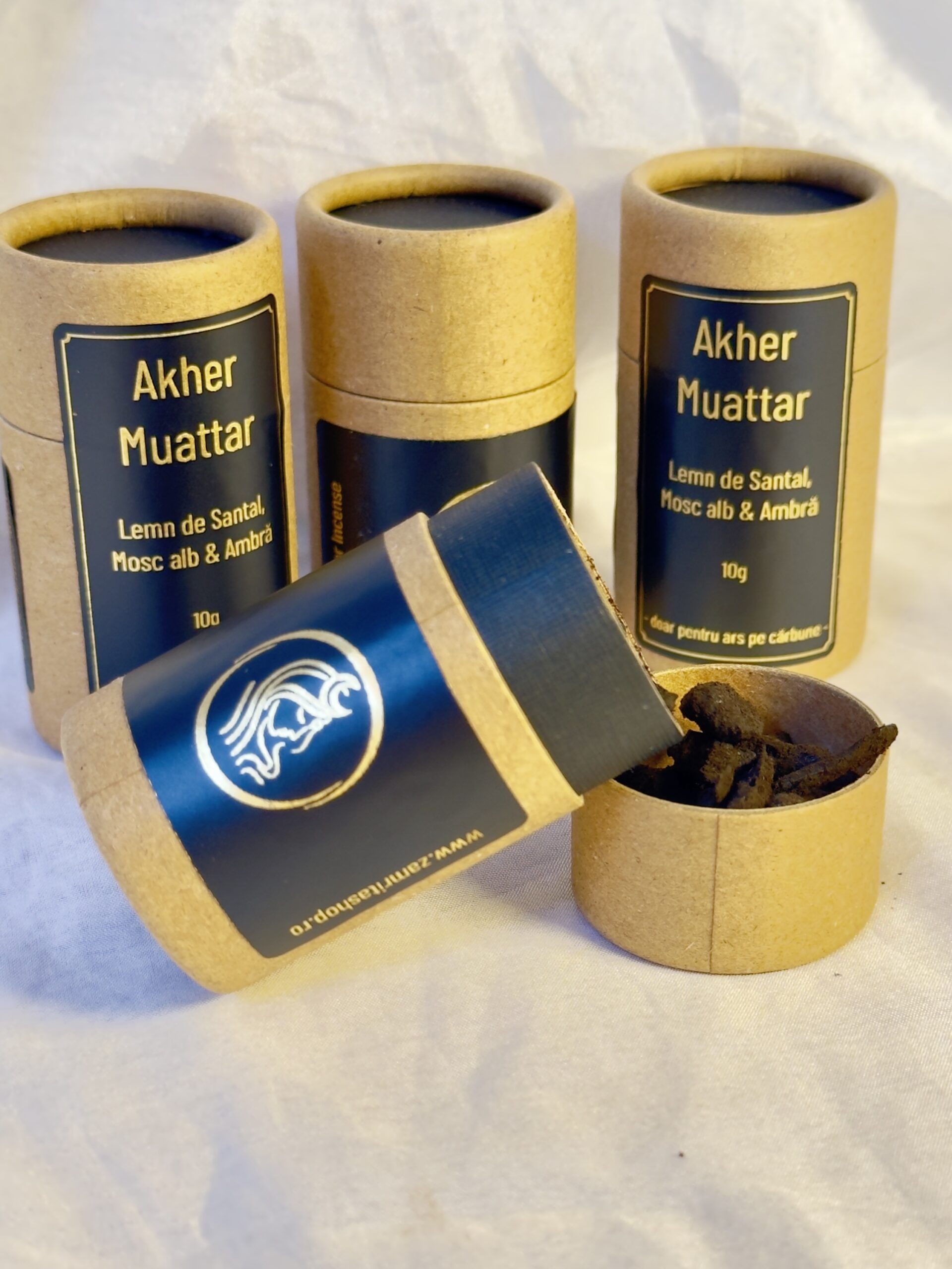 Akher Muattar - Lemn de Santal, Mosc alb & Ambră - 10g - imagine 3